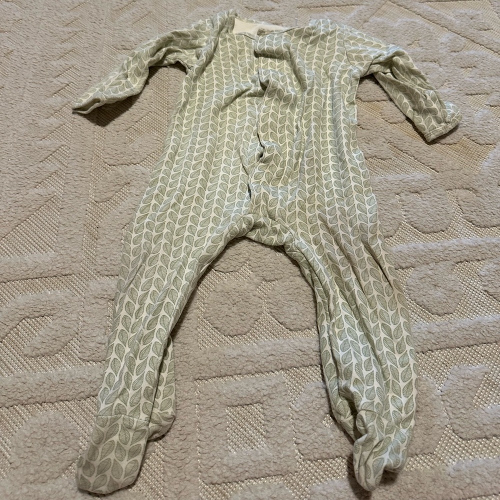Magnetic Me Green and White Pajamas